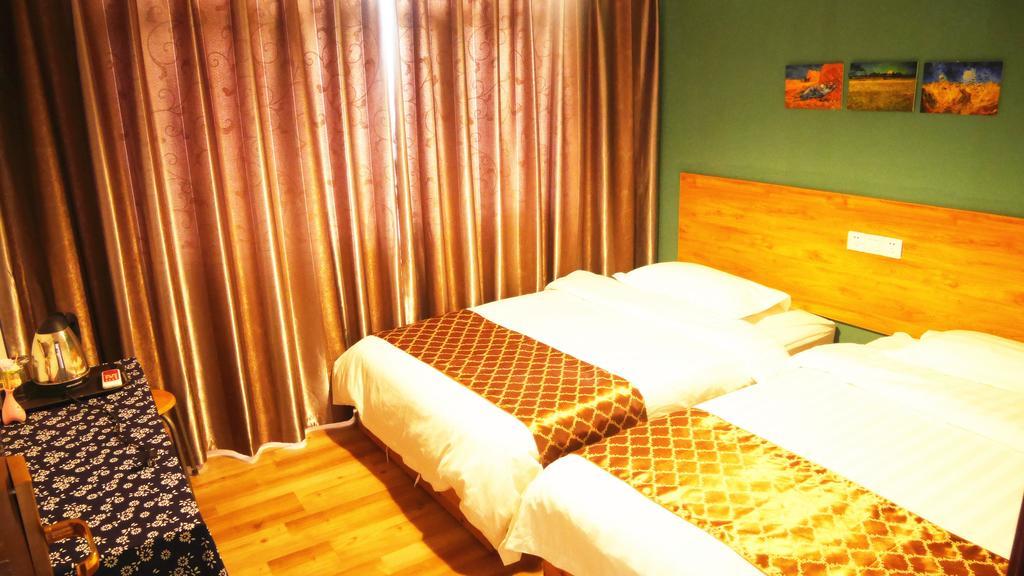 Zhangjiajie Peakcap Backpacker Hostel エクステリア 写真