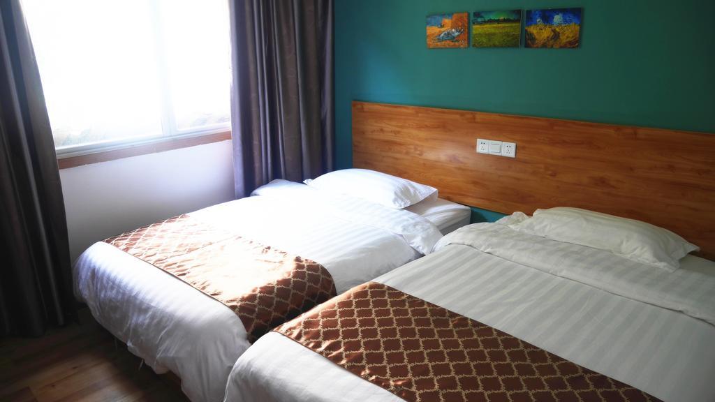 Zhangjiajie Peakcap Backpacker Hostel エクステリア 写真