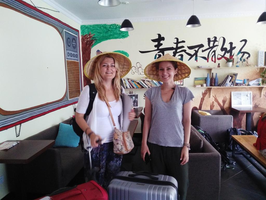 Zhangjiajie Peakcap Backpacker Hostel エクステリア 写真